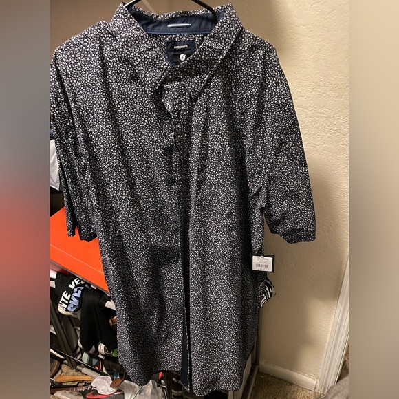 Mens dress shirts - Picture 1 of 1